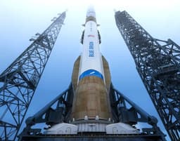 Blue Origin переориентировала третью миссию ракеты New Glenn: вместо лунного модуля будет запущен спутник для AST SpaceMobile